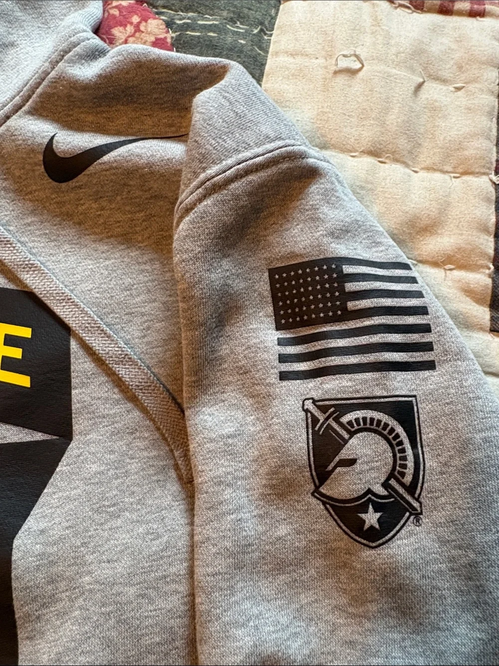 Nike comfortable gray